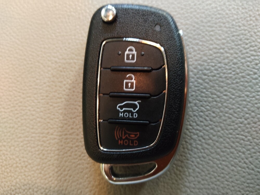 2018 Hyundai Tucson in Gastonia, NC 28056 - 18126836 32