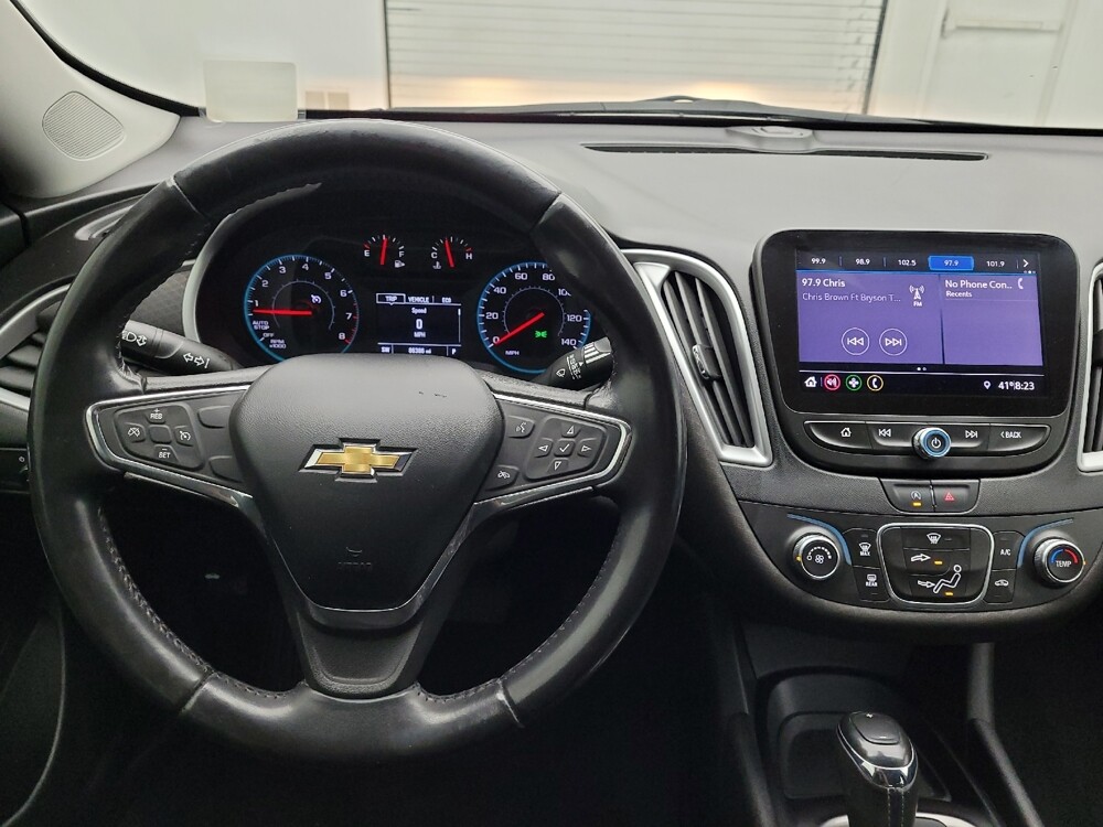 2020 Chevrolet Malibu in Columbia, SC 29210 - 18126839 22