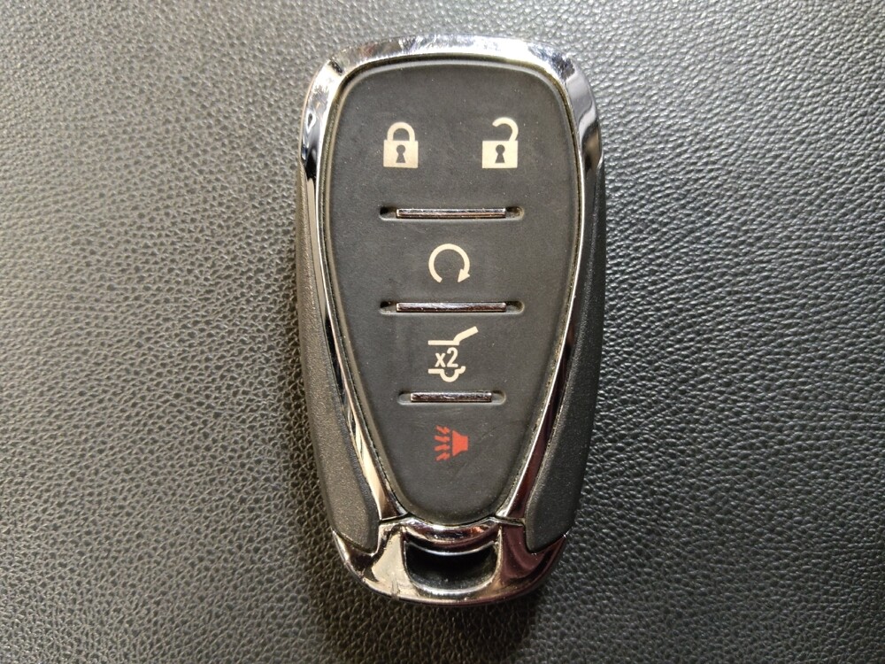 2021 Chevrolet Equinox in Raleigh, NC 27604 - 18126845 32