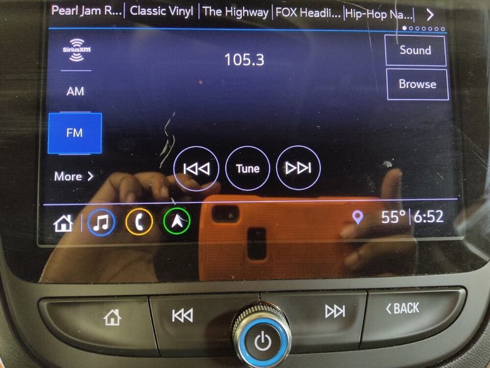 2021 Chevrolet Equinox in Raleigh, NC 27604 - 18126845 25