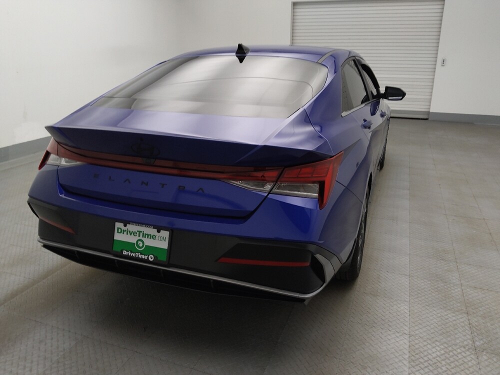 2025 Hyundai Elantra in Albuquerque, NM 87123 - 18126851 7