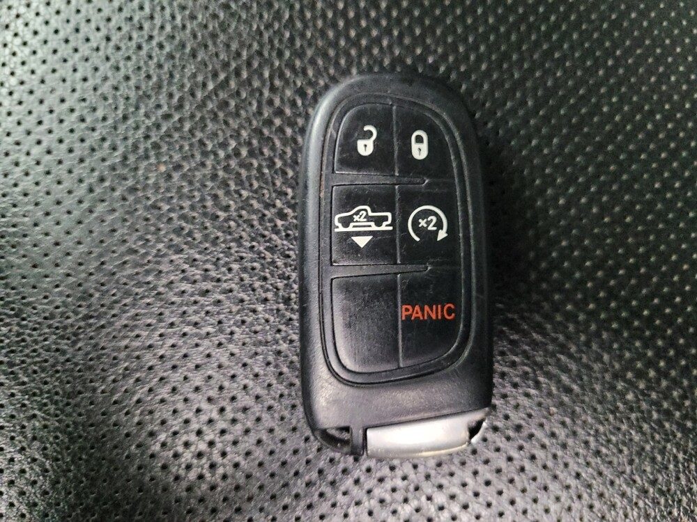 2014 RAM 1500 in Memphis, TN 38115 - 18126854 32