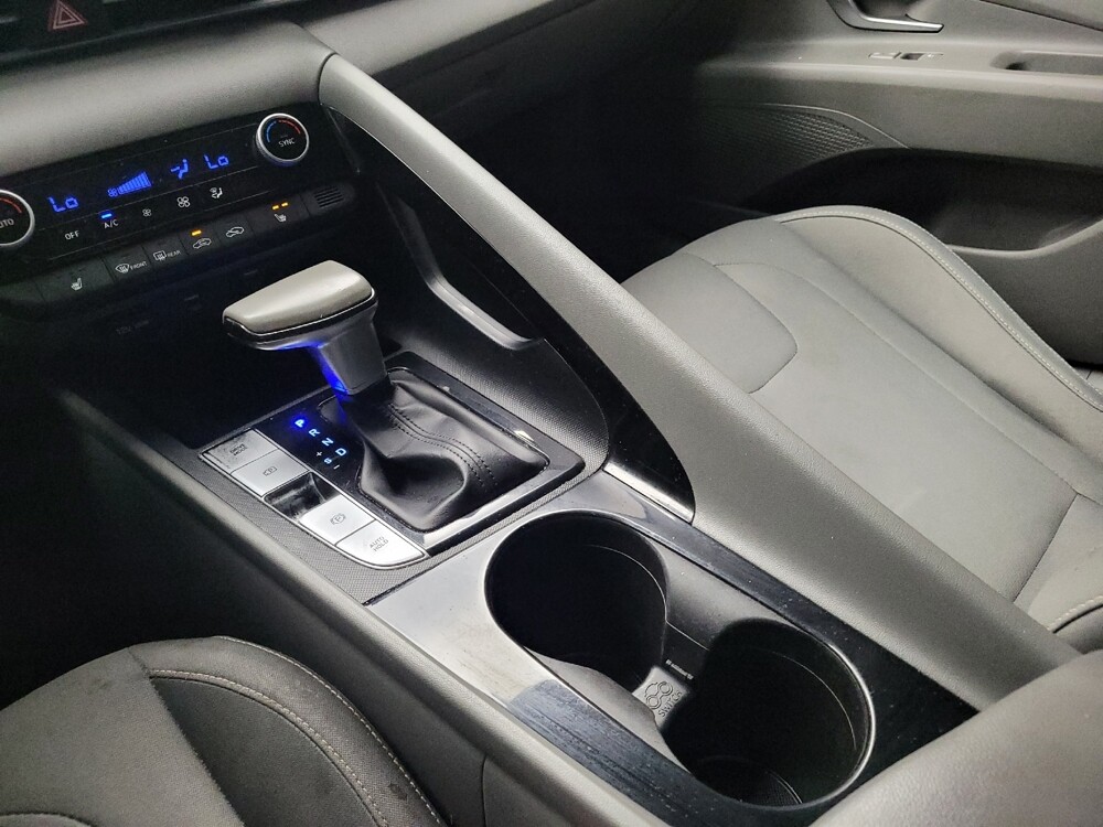 2021 Hyundai Elantra in Huntsville, AL 35816 - 18126864 26