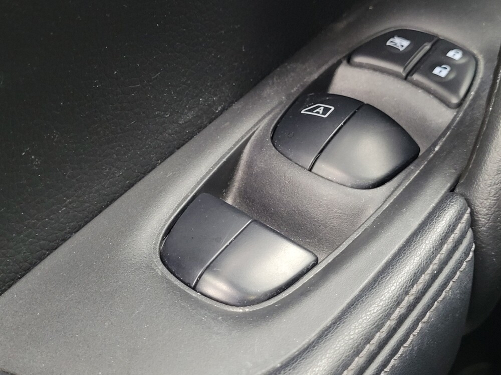 2019 Nissan Rogue in Madison, TN 37115 - 18126865 27