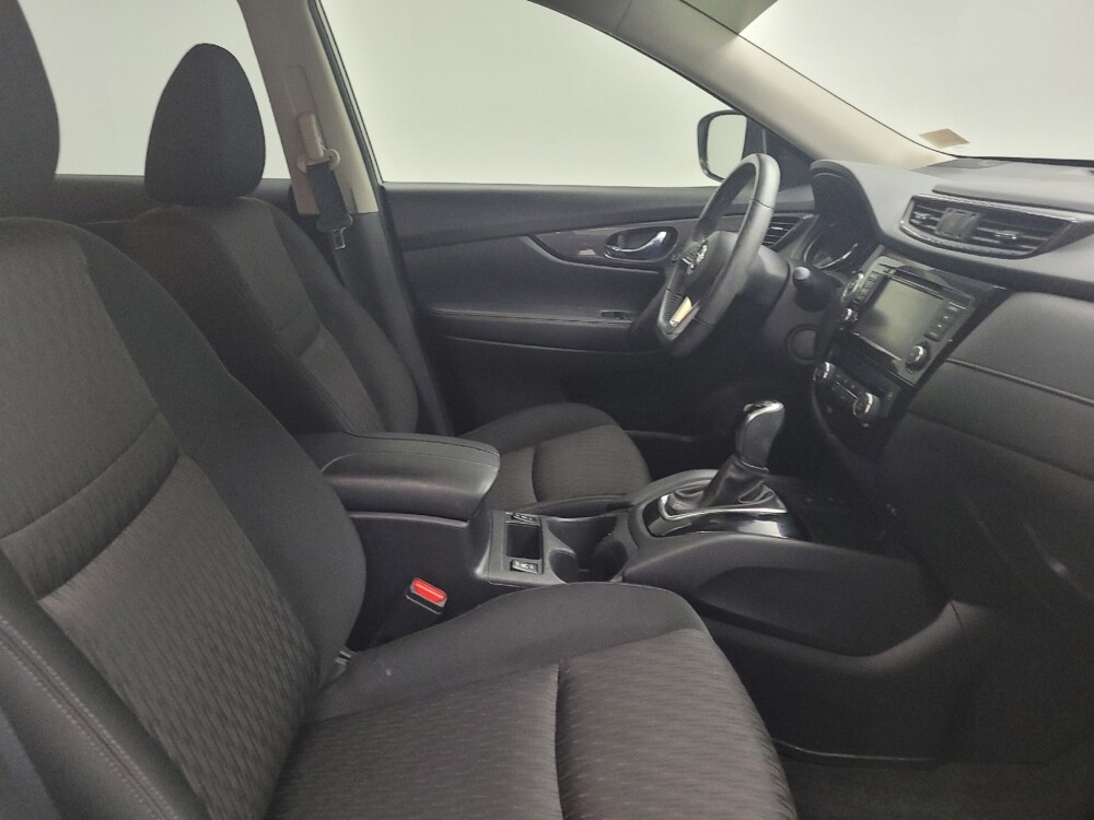 2019 Nissan Rogue in Madison, TN 37115 - 18126865 21