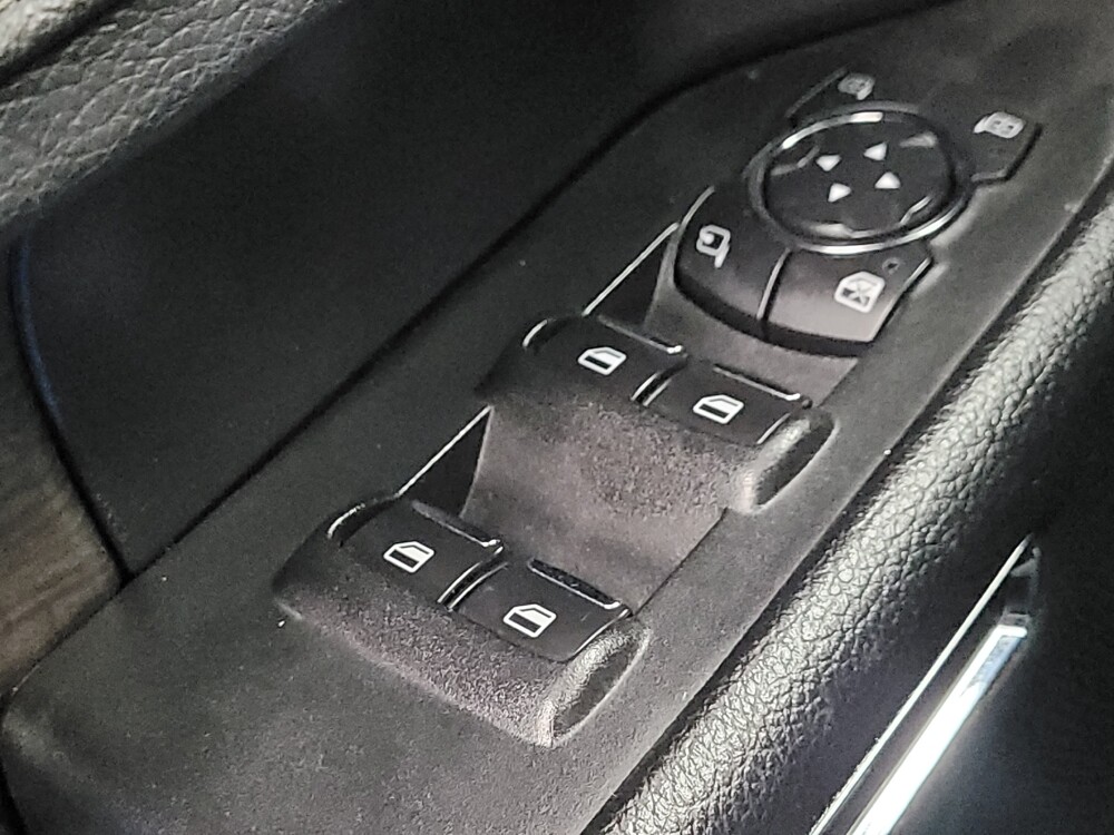 2019 Ford Expedition in Memphis, TN 38115 - 18126866 27