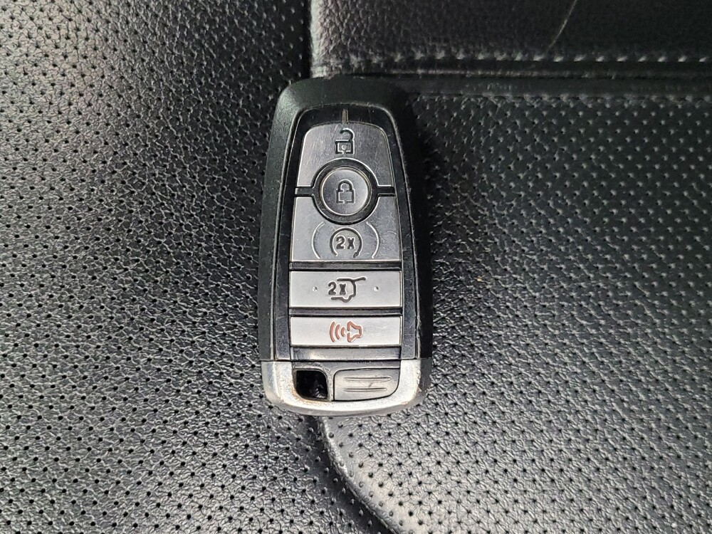 2019 Ford Expedition in Memphis, TN 38115 - 18126866 32