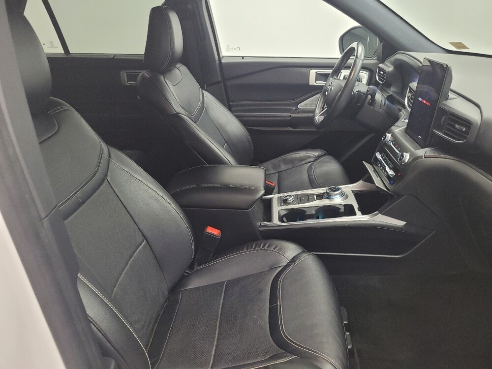 2020 Ford Explorer in Huntsville, AL 35816 - 18126874 21