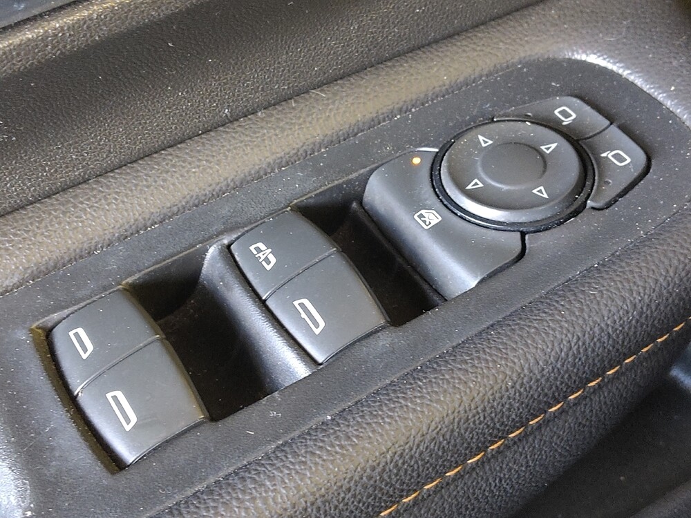 2020 GMC Terrain in Live Oak, TX 78233 - 18126897 27