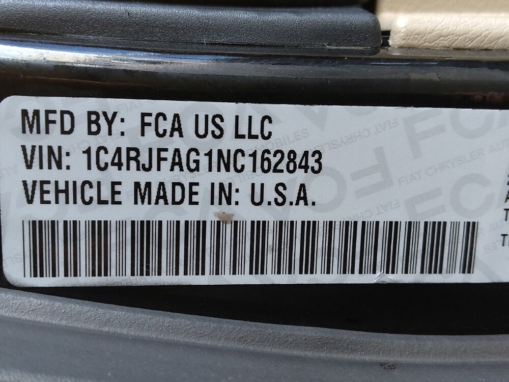 2022 Jeep Grand Cherokee in Houston, TX 77074 - 18126901 33