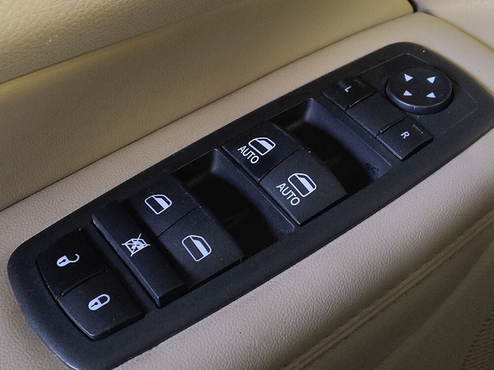 2022 Jeep Grand Cherokee in Houston, TX 77074 - 18126901 27