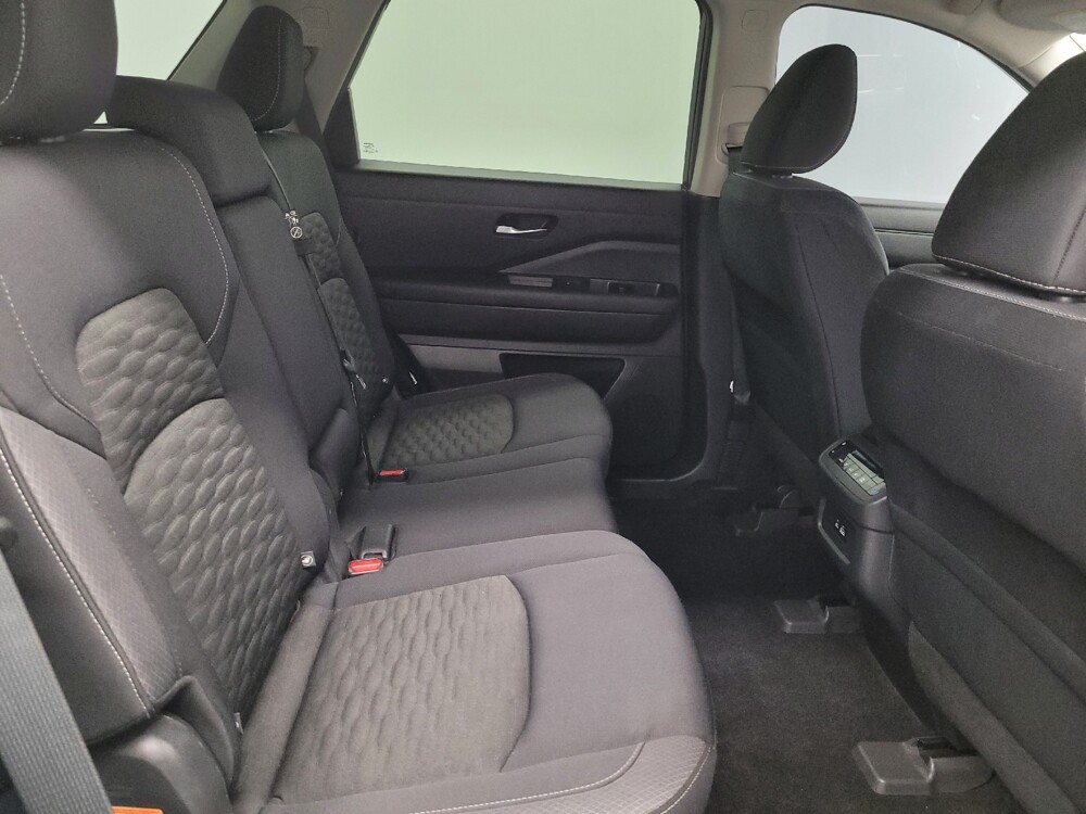 2022 Nissan Pathfinder in Houston, TX 77060 - 18126907 19