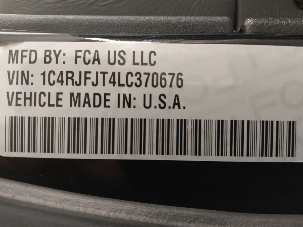 2020 Jeep Grand Cherokee in Live Oak, TX 78233 - 18126908 33