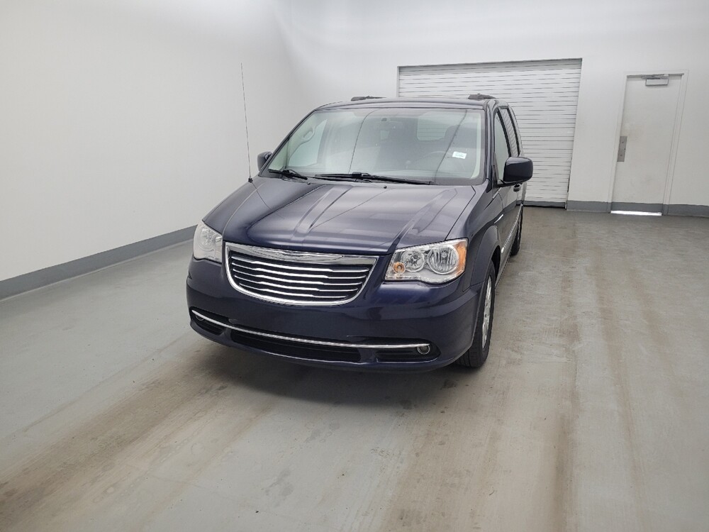 2016 Chrysler Town & Country in Toledo, OH 43617 - 18126911 15