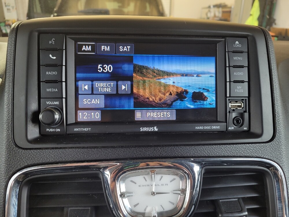 2016 Chrysler Town & Country in Toledo, OH 43617 - 18126911 25