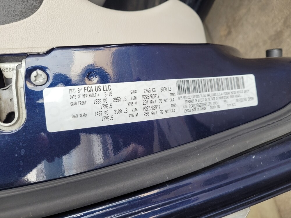 2016 Chrysler Town & Country in Toledo, OH 43617 - 18126911 33