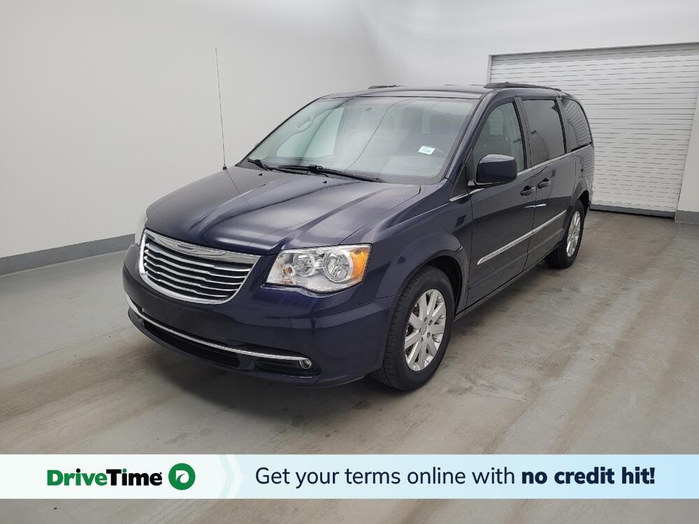 2016 Chrysler Town & Country in Toledo, OH 43617 - 18126911