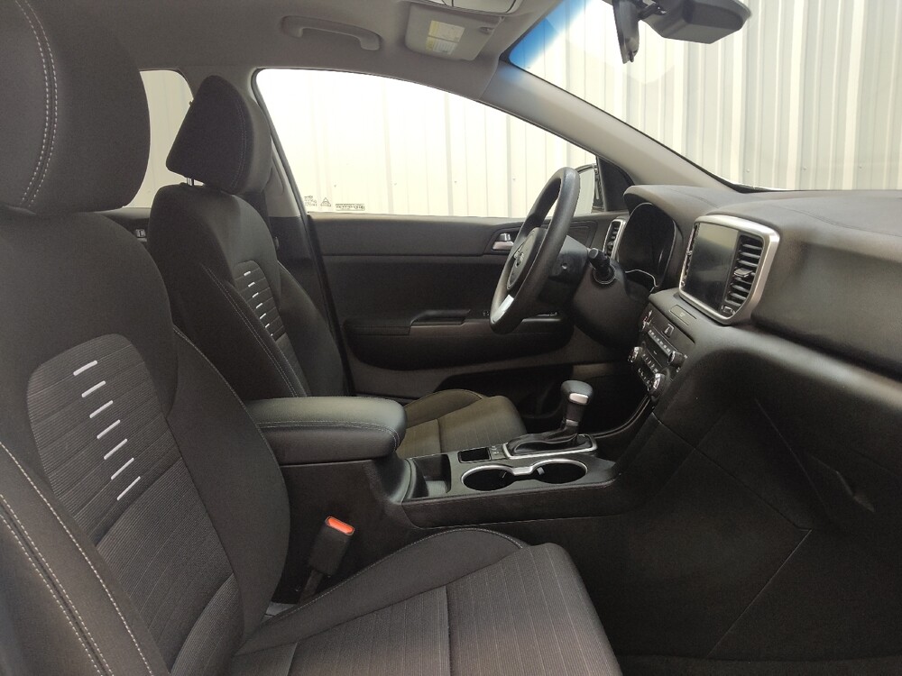 2022 Kia Sportage in Fairfield, OH 45014 - 18126912 21