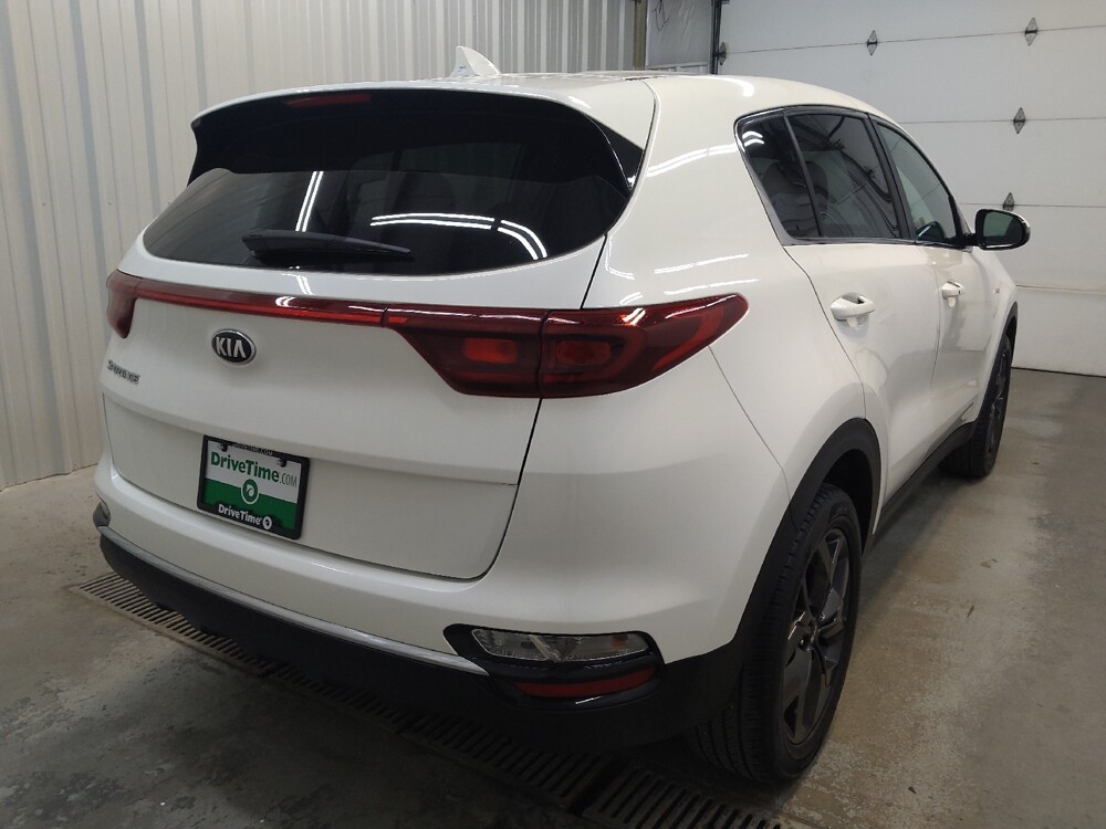 2022 Kia Sportage in Fairfield, OH 45014 - 18126912 9