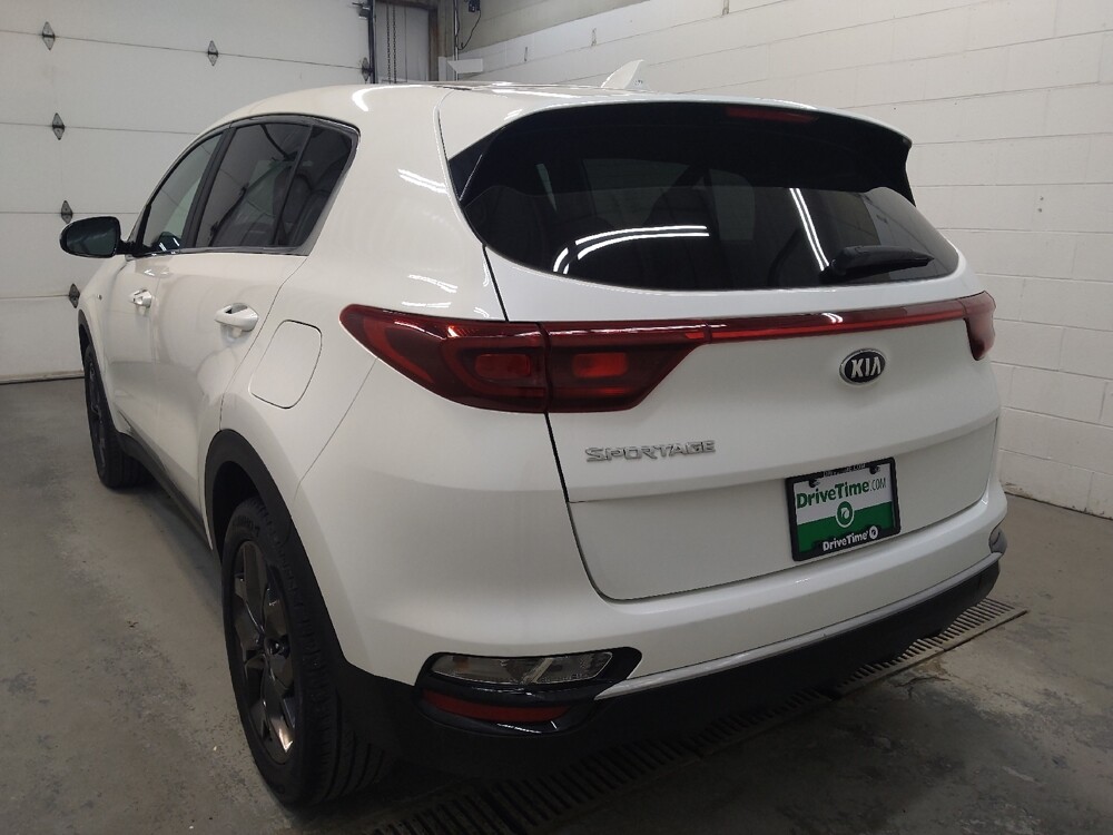 2022 Kia Sportage in Fairfield, OH 45014 - 18126912 5