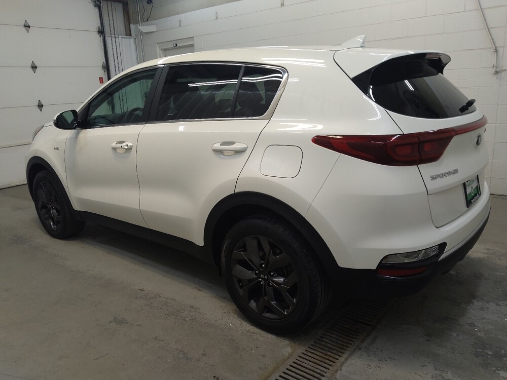 2022 Kia Sportage in Fairfield, OH 45014 - 18126912 3