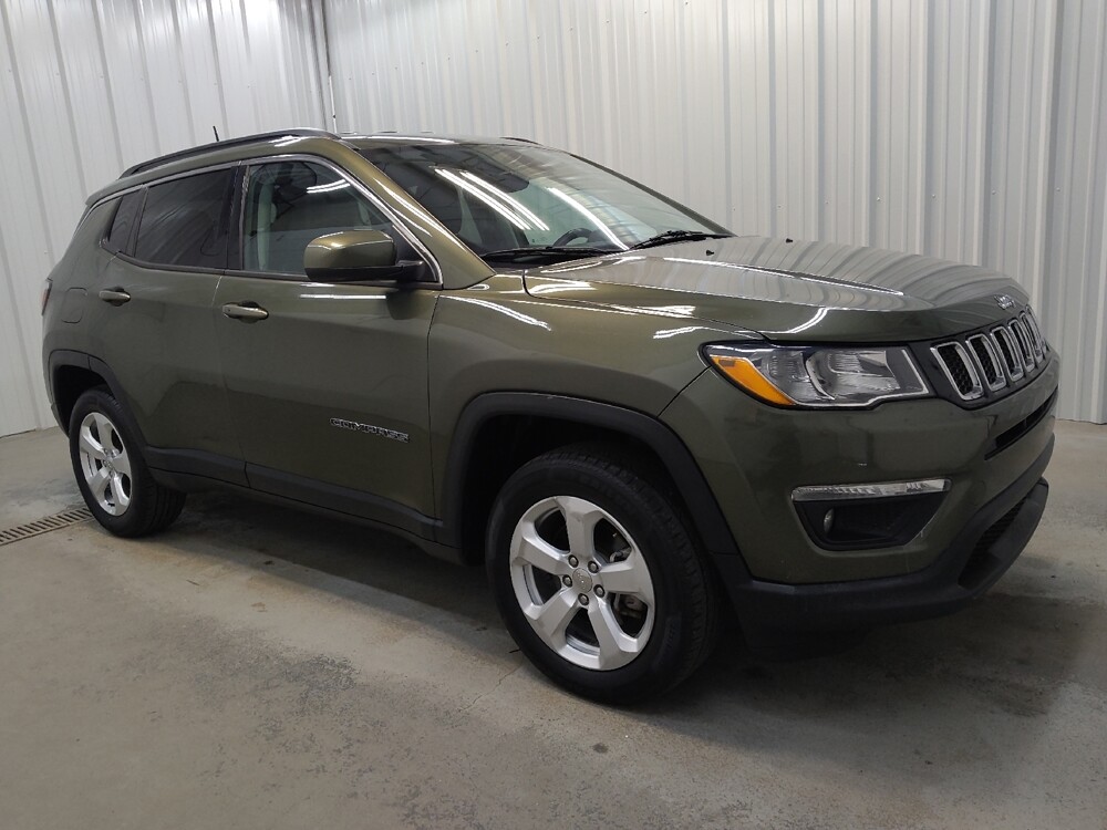 2018 Jeep Compass in Fairfield, OH 45014 - 18126914 11