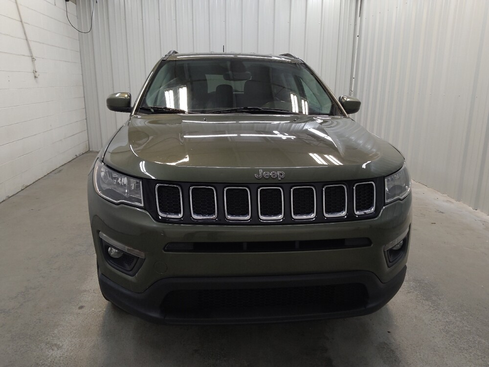 2018 Jeep Compass in Fairfield, OH 45014 - 18126914 14