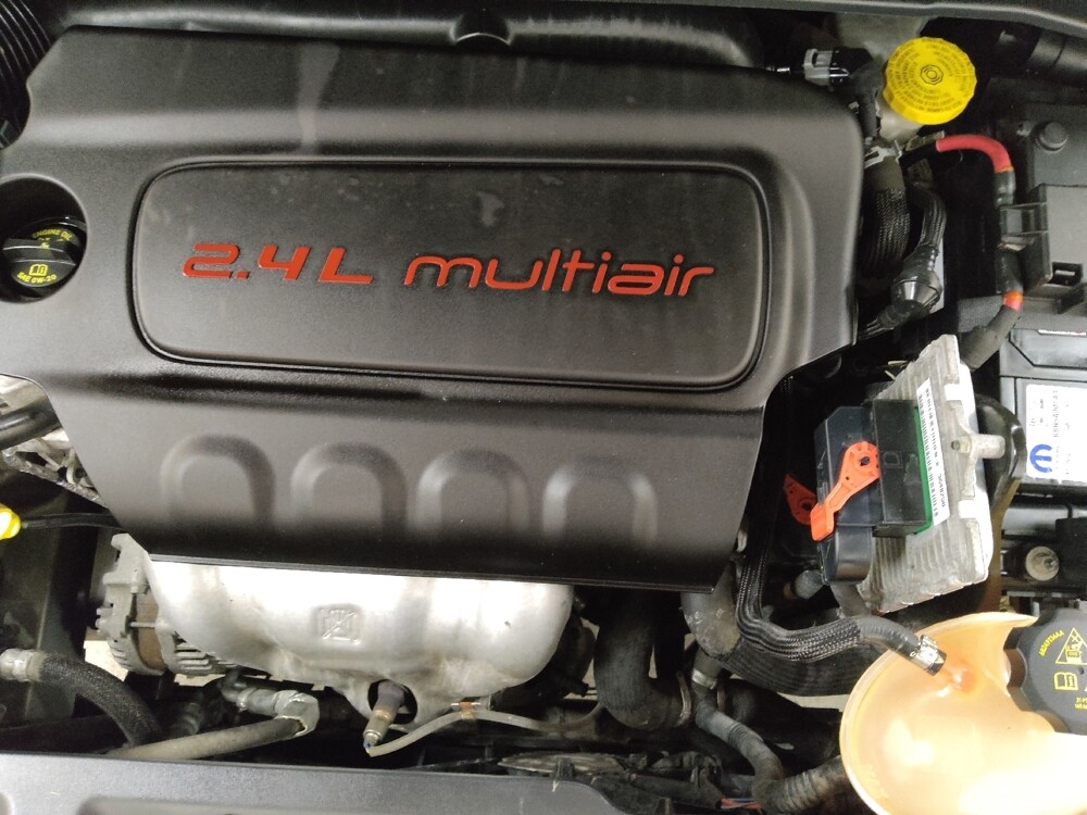 2018 Jeep Compass in Fairfield, OH 45014 - 18126914 30