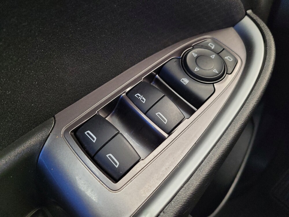 2024 Chevrolet Malibu in Maple Heights, OH 44137 - 18126915 27