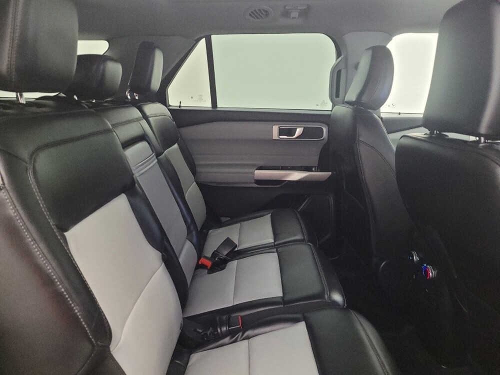 2022 Ford Explorer in Maple Heights, OH 44137 - 18126917 19