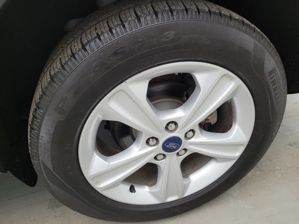 2015 Ford Escape in Maple Heights, OH 44137 - 18126919 31