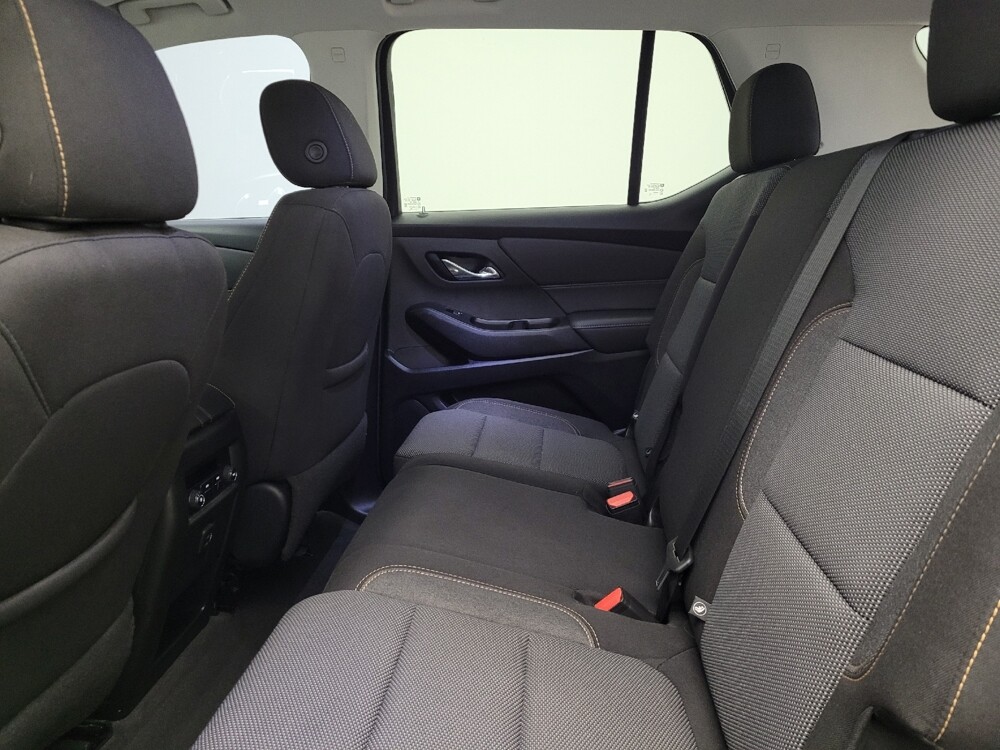 2020 Chevrolet Traverse in Maple Heights, OH 44137 - 18126920 18