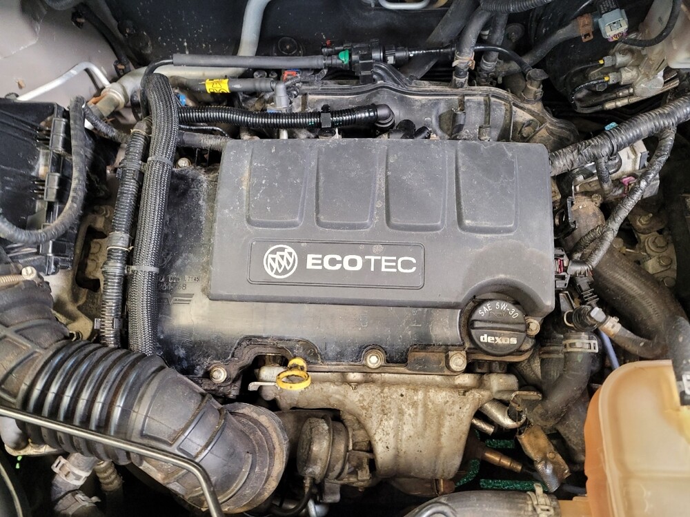 2015 Buick Encore in Maple Heights, OH 44137 - 18126921 30