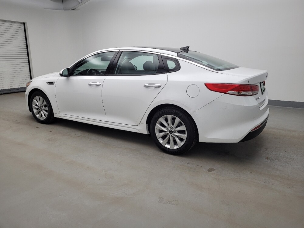 2016 Kia Optima in Fairfield, OH 45014 - 18126924 3