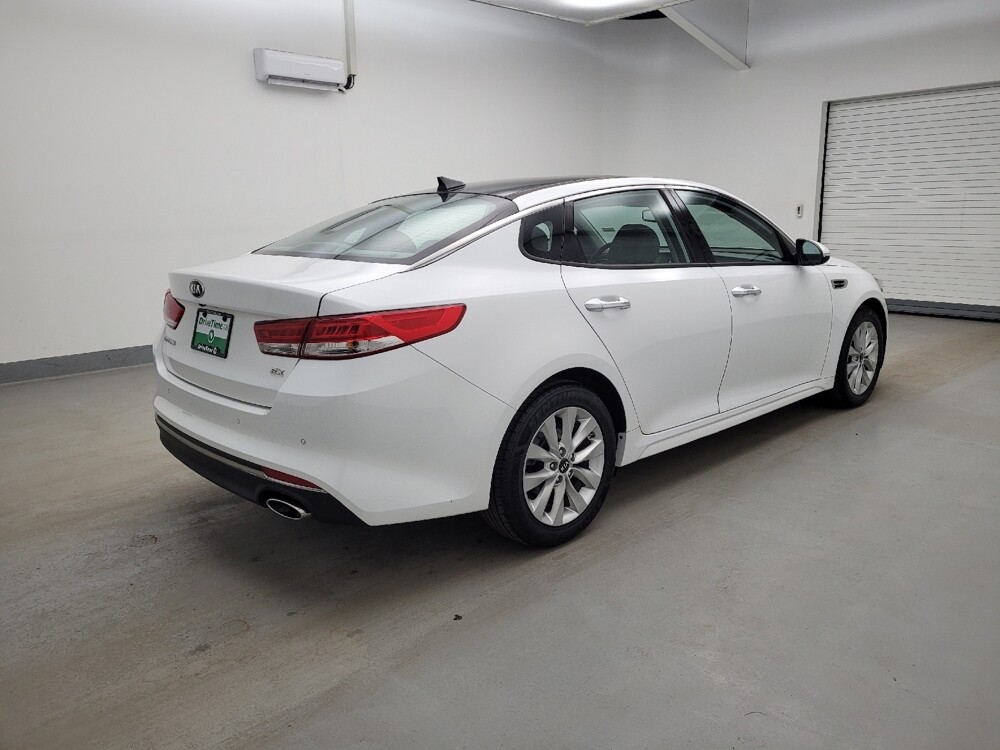 2016 Kia Optima in Fairfield, OH 45014 - 18126924 10