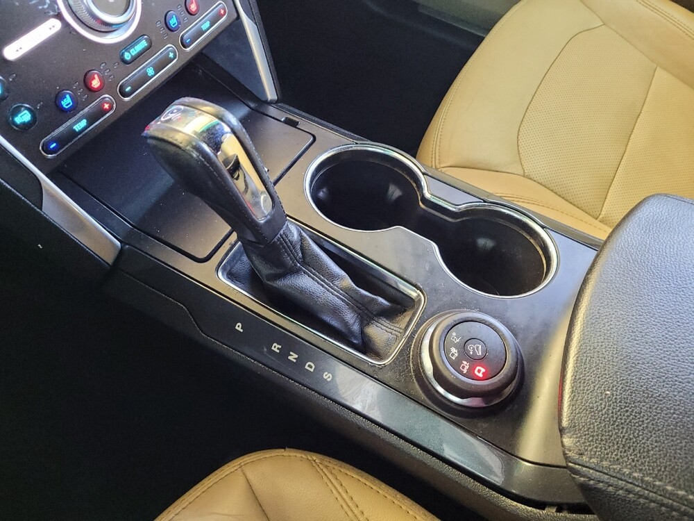 2016 Ford Explorer in Fairfield, OH 45014 - 18126925 26