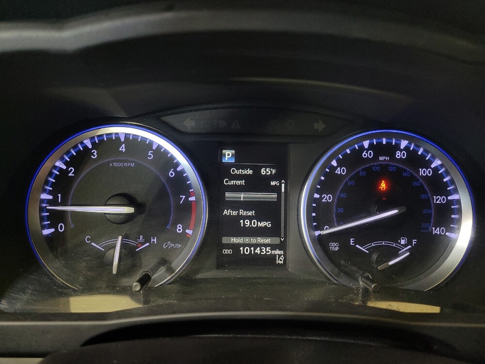 2019 Toyota Highlander in Louisville, KY 40258 - 18126926 23