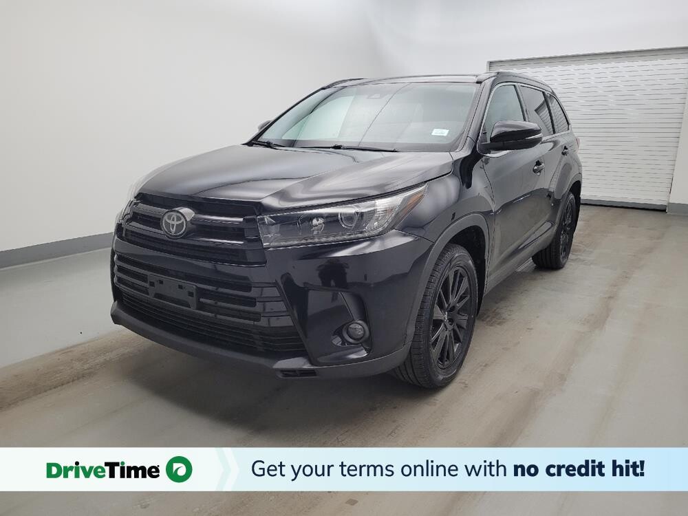 2019 Toyota Highlander in Louisville, KY 40258 - 18126926