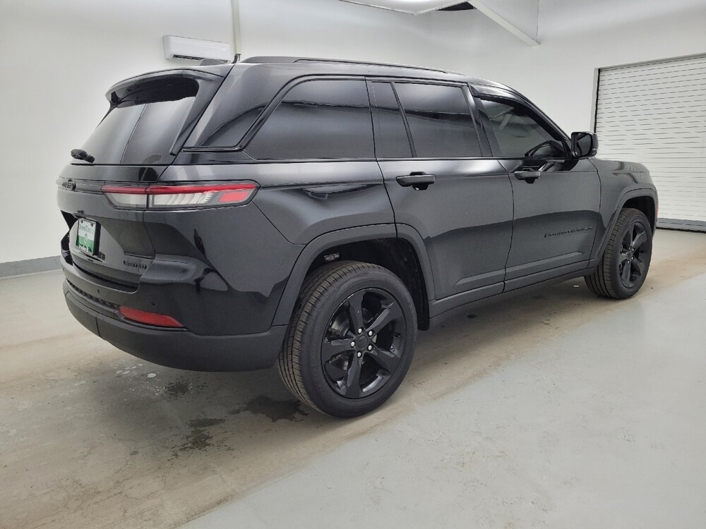 2023 Jeep Grand Cherokee in Fairfield, OH 45014 - 18126928 10