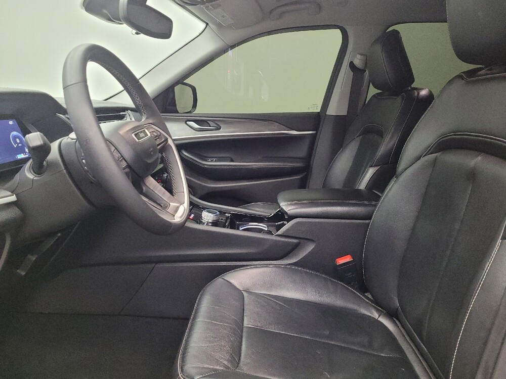 2023 Jeep Grand Cherokee in Fairfield, OH 45014 - 18126928 17