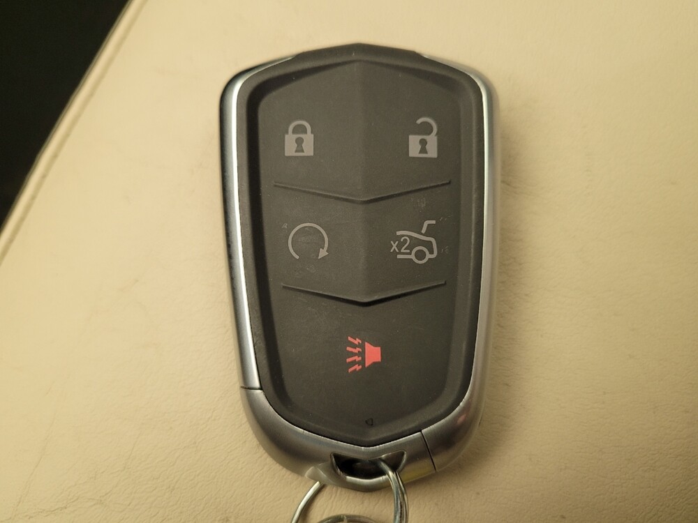 2017 Buick Envision in Maple Heights, OH 44137 - 18126930 32