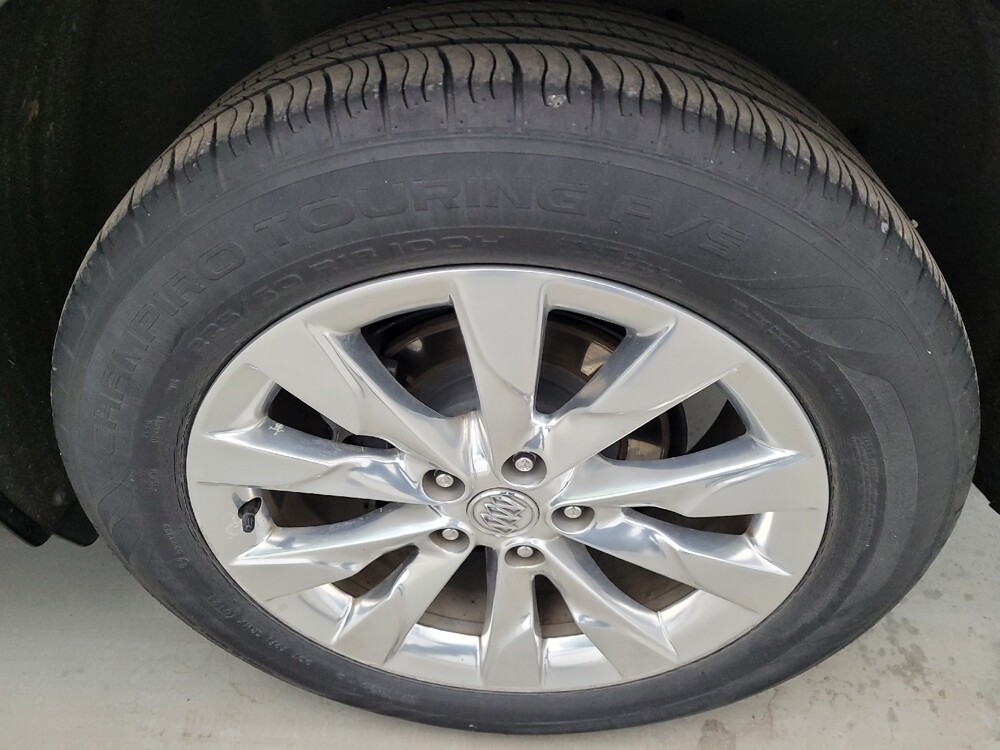 2017 Buick Envision in Maple Heights, OH 44137 - 18126930 31