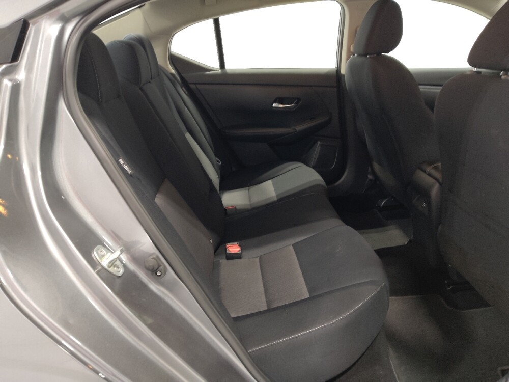 2022 Nissan Sentra in Cincinnati, OH 45255 - 18126933 19