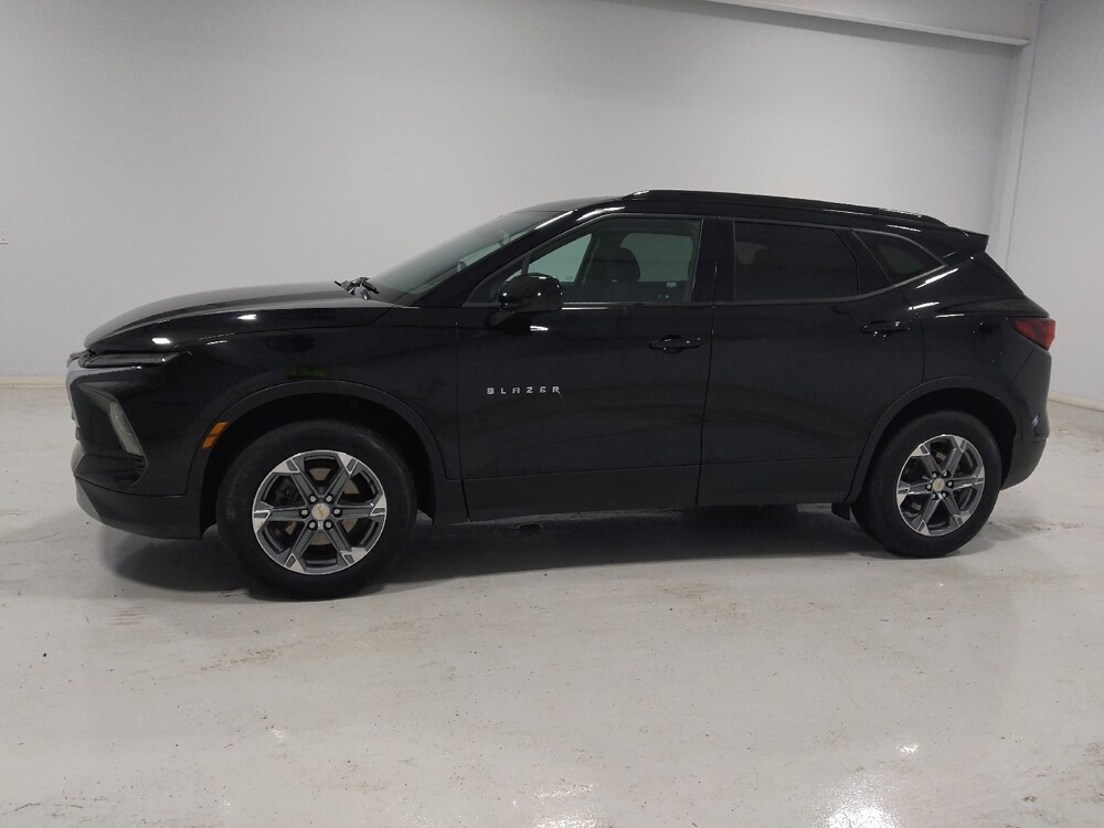 2024 Chevrolet Blazer in Cincinnati, OH 45255 - 18126934 2