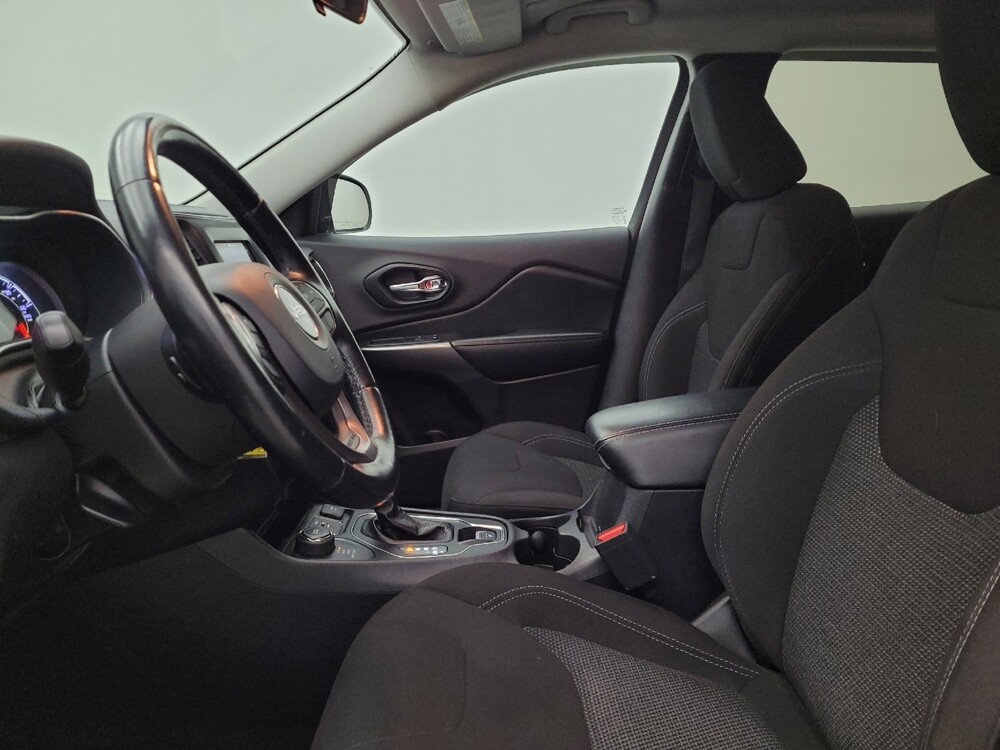 2020 Jeep Cherokee in Lexington, KY 40509 - 18126941 17