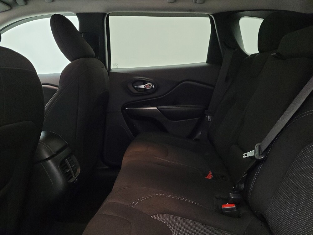 2020 Jeep Cherokee in Lexington, KY 40509 - 18126941 18