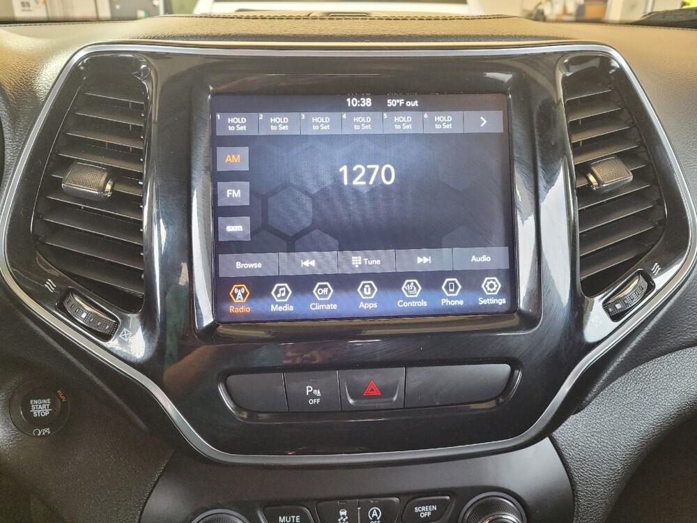 2020 Jeep Cherokee in Maple Heights, OH 44137 - 18126942 25