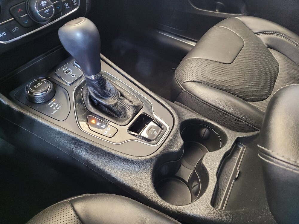 2020 Jeep Cherokee in Maple Heights, OH 44137 - 18126942 26