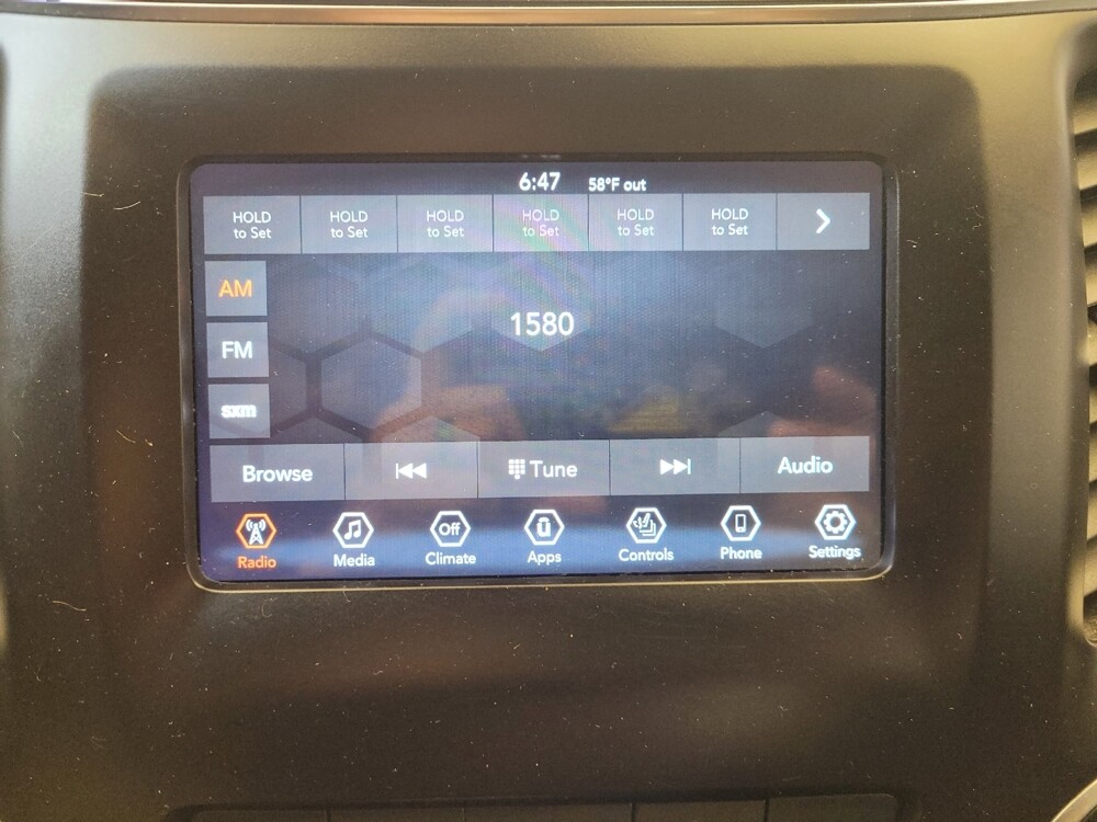 2021 Jeep Cherokee in Maple Heights, OH 44137 - 18126943 25