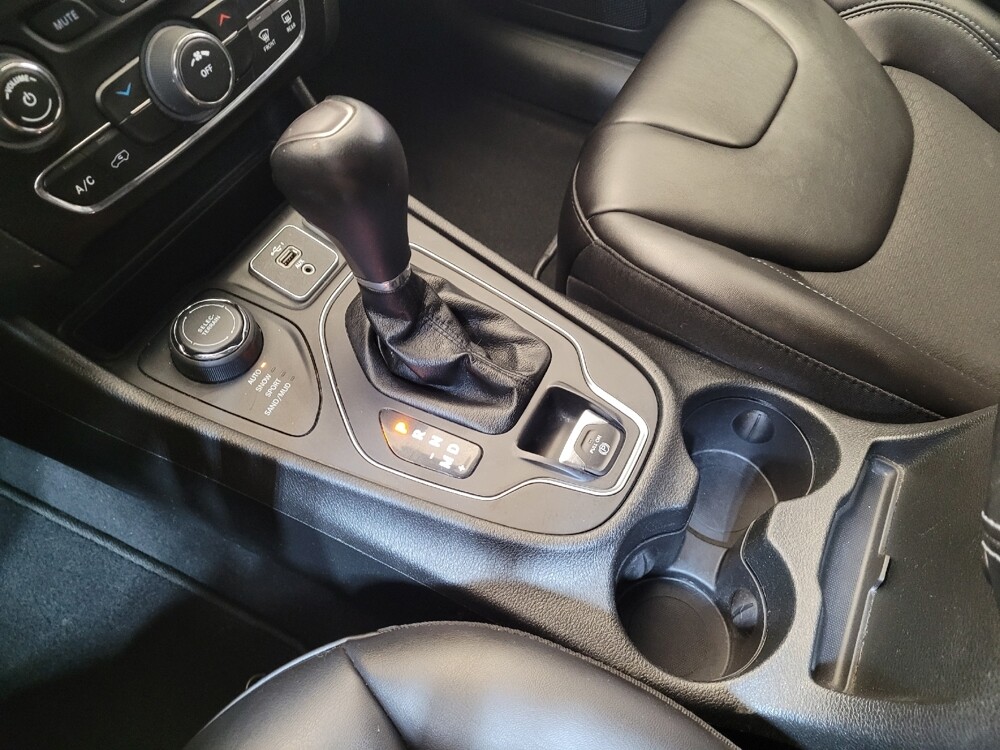 2021 Jeep Cherokee in Maple Heights, OH 44137 - 18126943 26